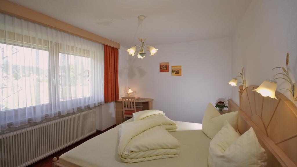 Komfort-Apartments Zufriedenheit Leutasch Kamer foto